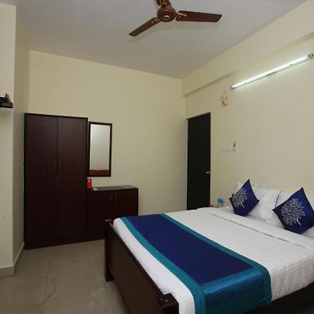Hotel Oyo 10465 Koyambedu Chennai Esterno foto